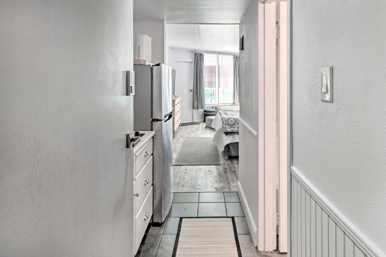 Beachfront Condo In Myrtle Beach With Pool Access Zewnętrze zdjęcie
