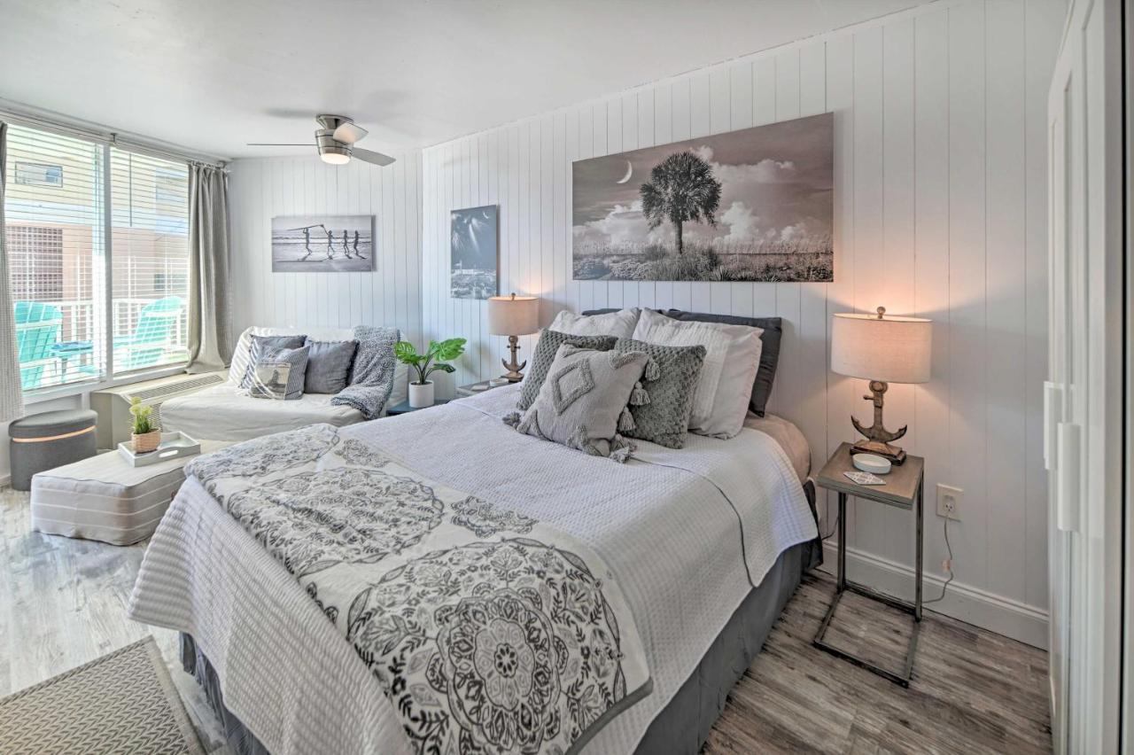 Beachfront Condo In Myrtle Beach With Pool Access Zewnętrze zdjęcie