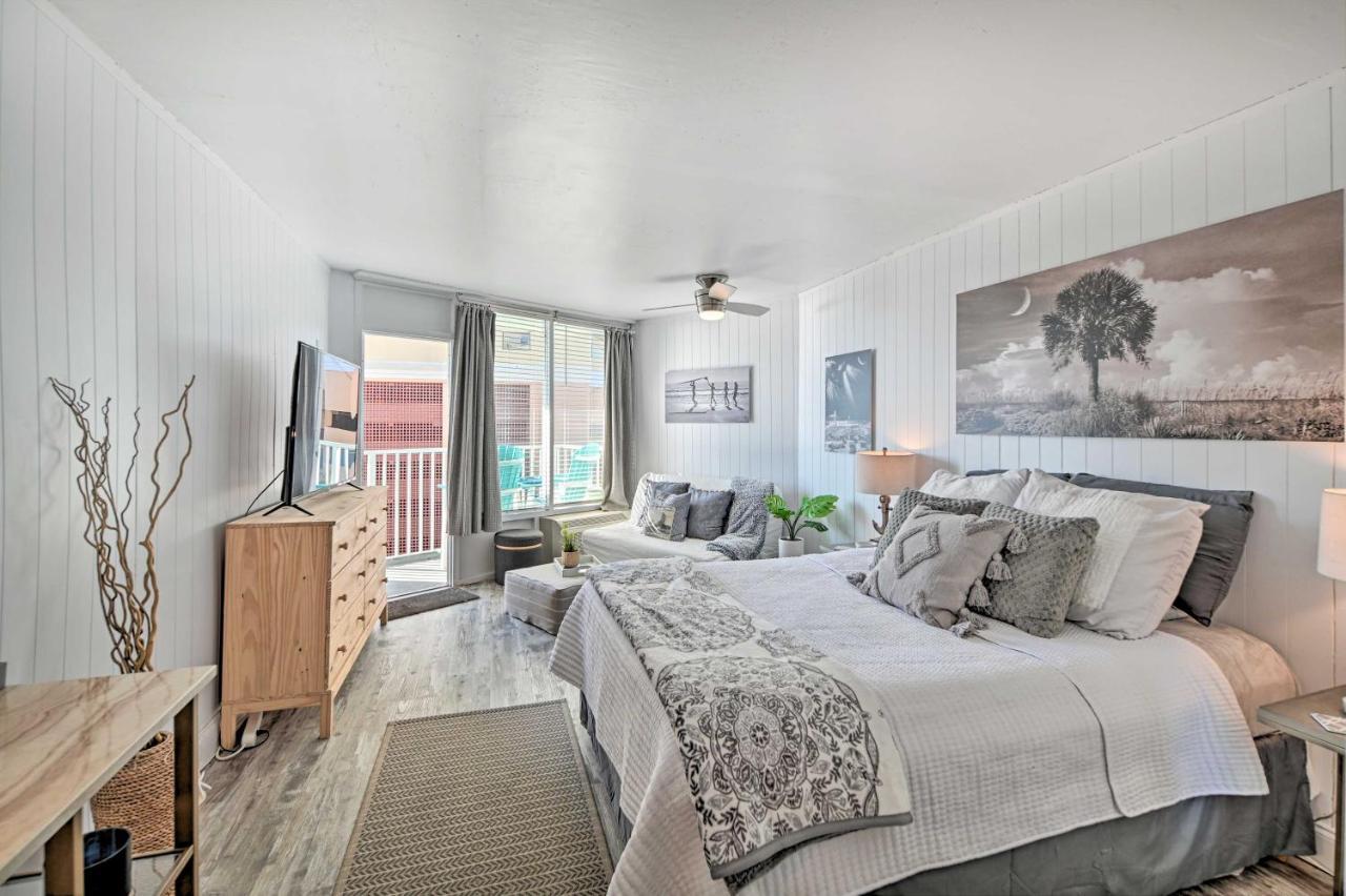 Beachfront Condo In Myrtle Beach With Pool Access Zewnętrze zdjęcie