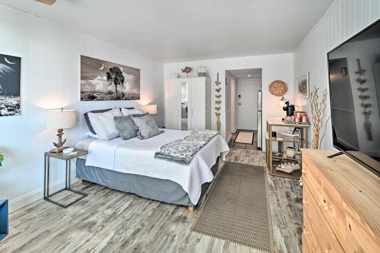 Beachfront Condo In Myrtle Beach With Pool Access Zewnętrze zdjęcie